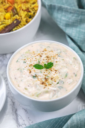 Raita (Yogurt Sauce)