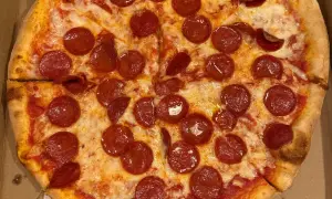 Round Cheese Pizza