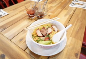Ba Mee Nam Moo Dang