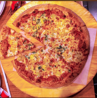 Mango Chicken Pizza