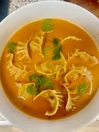 Jhol Momo Soup (5pcs)