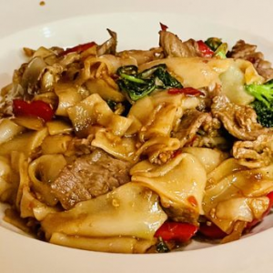 Pad Kee Mao (Drunken Noodle)